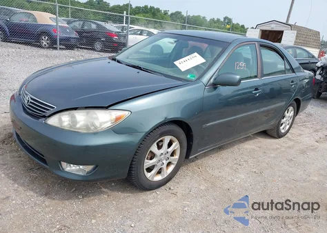 2005 Toyota Camry Xle from USA, damaged, VIN 4T1BE30K15U078201